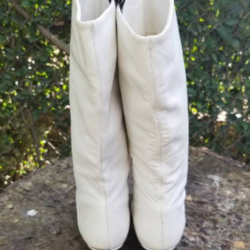 Nine West White Mid-Calf Boots 5 - Picture 3 of 6
